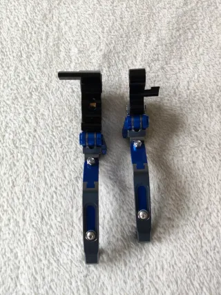 Adjustable CNC Levers for Yamaha R15 Blue/Black