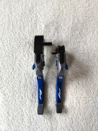 Adjustable CNC Levers for Yamaha R15 Blue/Black