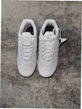 Nike Air Max Plus Talla 40 Blancas