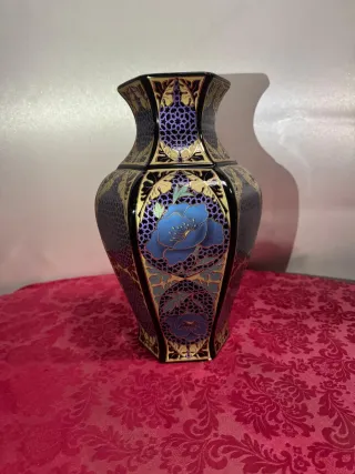 Jarrón Cerámica Decorativo Morado y Dorado