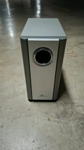 5 Altavoces LG Home Cinema 100W + SUWOFER