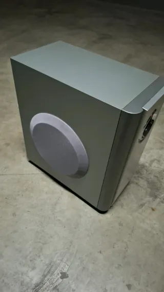 5 Altavoces LG Home Cinema 100W + SUWOFER