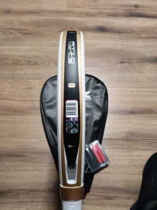 Pala Nox AT10 Genius Xtreme 2026 Agustín Tapia