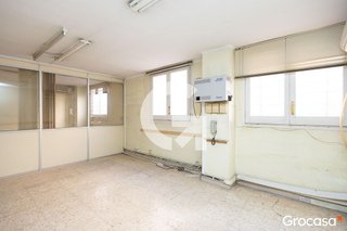 Local comercial en venta en Plaça Catalunya en Prat de Llobregat, El