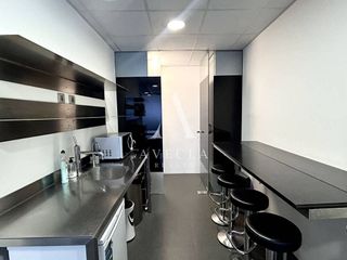 Oficina en alquiler en Coll Favà - Can Magí en Sant Cugat del Vallès