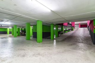 Garaje en alquiler en Navas en Barcelona