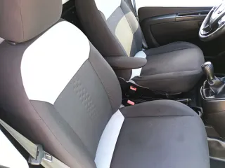 Fiat Fiorino 2021 con baca