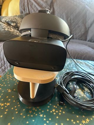 Oculus Rift S VR Headset + Stand