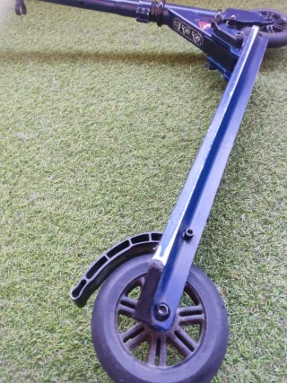 Patinete infantil azul Decathlon