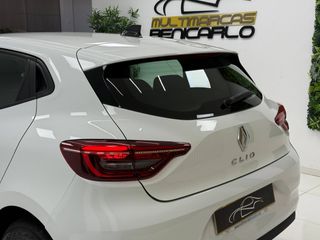 RENAULT Clio Blue dCi Business desde 205€/mes*