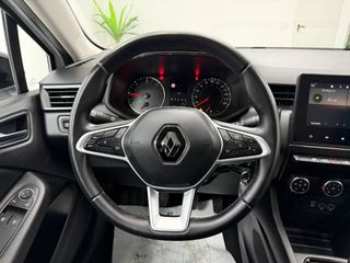 RENAULT Clio Blue dCi Business desde 205€/mes*