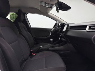 RENAULT Clio Blue dCi Business desde 205€/mes*