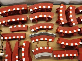 Pianos Scalextric (pista gris) en 3D