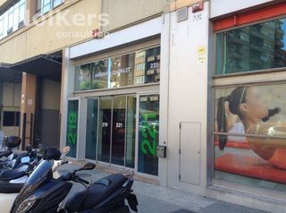 Nave industrial en alquiler en Centre en Hospitalet de Llobregat, L´