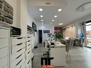 Local comercial en alquiler en Catalunya - Fontetes en Cerdanyola del Vallès