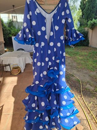 Traje Flamenca Lunares Azul y Blanco