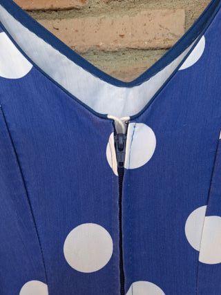 Traje Flamenca Lunares Azul y Blanco