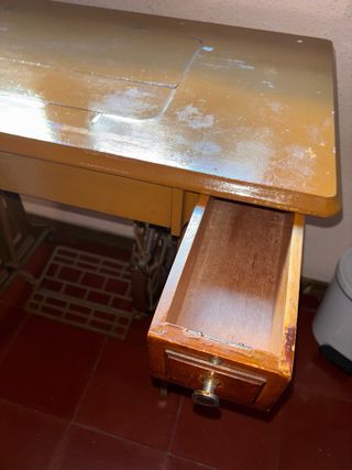 Máquina de coser Alfa Royale vintage