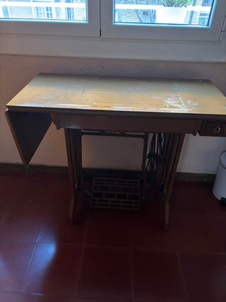 Máquina de coser Alfa Royale vintage