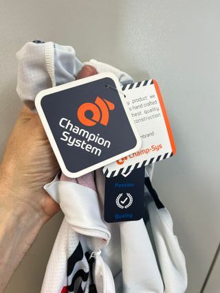 NUEVO Mono de crono UAE CHAMPION SYSTEM talla S.