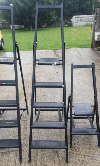 ESCALERAS DE ALUMINIO DE TIJERA