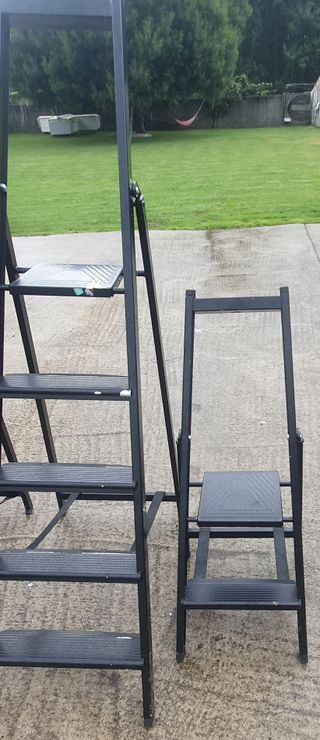 ESCALERAS DE ALUMINIO DE TIJERA