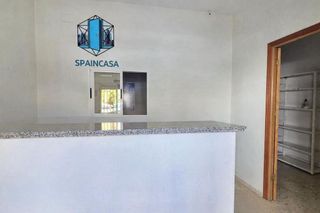 Local comercial en venta en San Antonio en Huelva