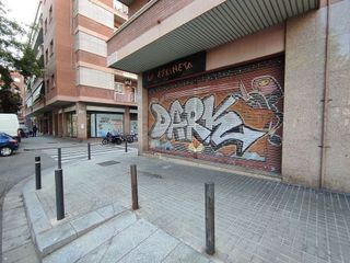 Local comercial en alquiler en Sant Josep en Hospitalet de Llobregat, L´