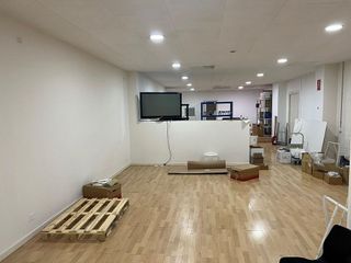 Local comercial en alquiler en Centre en Hospitalet de Llobregat, L´