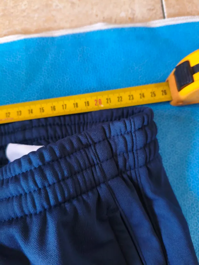 Chándal Joma y gorro T4 años