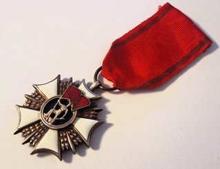 Medalla Orden del Mérito Polonia
