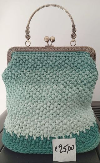 Borsa uncinetto fatta a mano