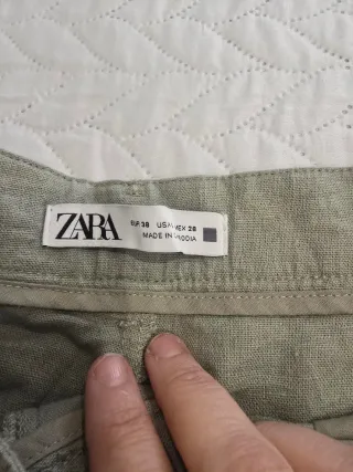 Pantalón Zara Verde Talla M