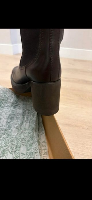 Botas UNISA piel marrón plataforma tacón