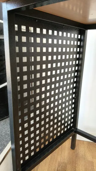 Mesa alta mostrador acero negro y madera