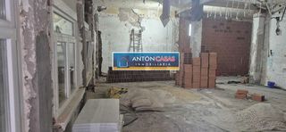 Local comercial en venta en Novelda