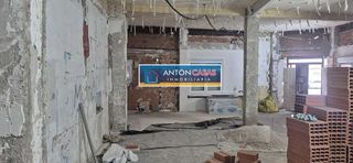 Local comercial en venta en Novelda