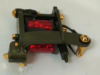 Máquina de Tatuar Bobinas Roja y Dorada