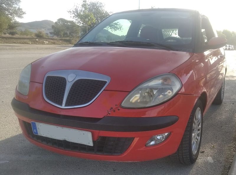 Lancia Ypsilon 2006 Momo Design - foto 1