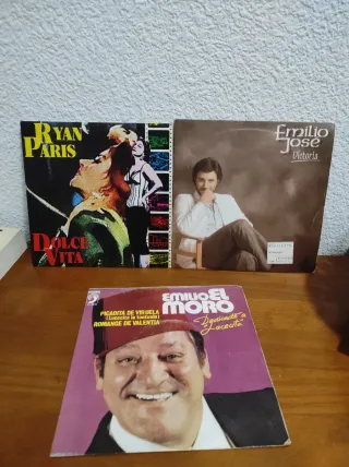 LOTE 22 SINGLES VINILOS. MUSICA VARIADA