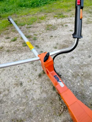 Desbrozadora Husqvarna 245r