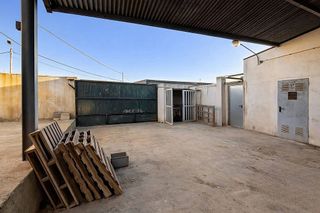 Nave industrial en venta en Villamontes-Boqueres en San Vicente del Raspeig/Sant Vicent del Raspeig
