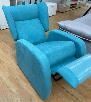 Sillón reclinable azul