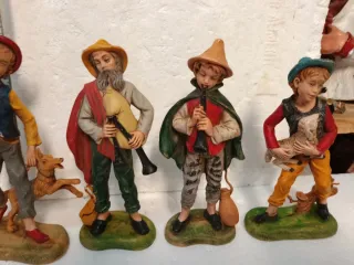 Pastori Presepe euro 15 al pezzo