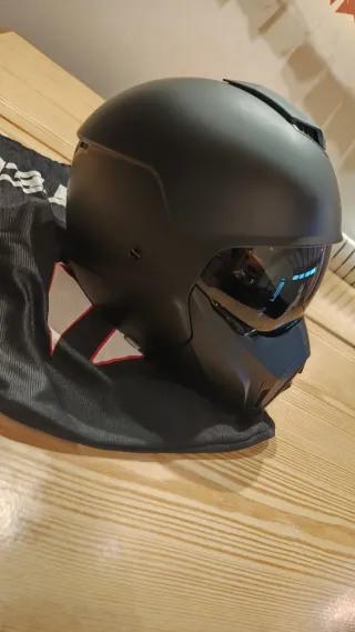 Casco Dexter