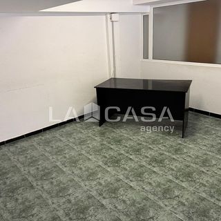 Local comercial en alquiler en Singuerlín - Can Franquesa - Les Oliveres en Santa Coloma de Gramanet