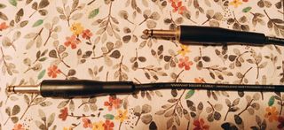 Amplificador S-20 + Micrófono + 3 Cables