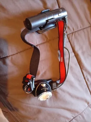 Linterna Frontal LED Ledsenser H8R 600 Lúmenes