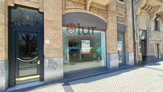 Local comercial en alquiler en Centro en San Sebastián-Donostia