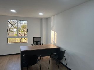 Oficina en alquiler en Este en Castellón de la Plana